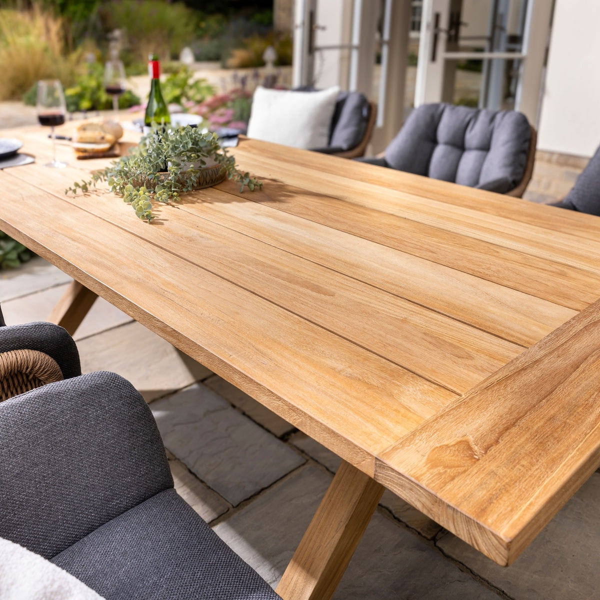 Hartman Rayo 6 Seat Garden Rectangular Teak Dining Set (With Free