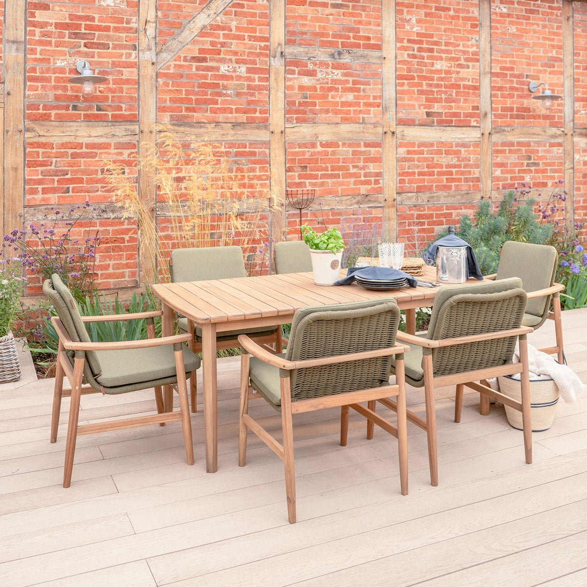 Kettler Meadow 6 Seat Acacia Wood Rectangular Garden Dining Set – Ruxley Manor Garden Centre