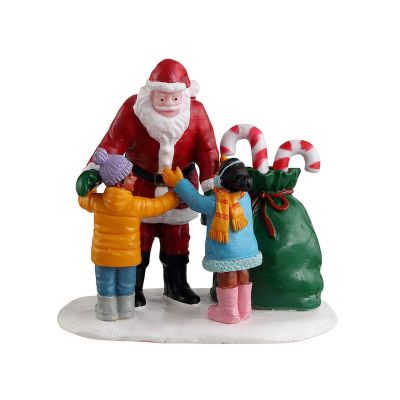 Lemax Christmas Santa Gets A Hug Figurine