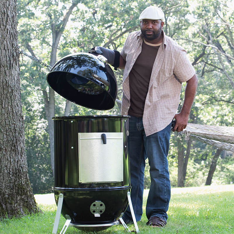 Weber 57cm Smokey Mountain BBQ Smoker